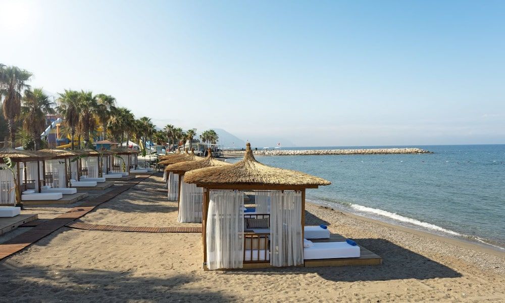 /api/cms/uploads/Rixos_Sungate_Pavillions_min_80927f7592.jpg