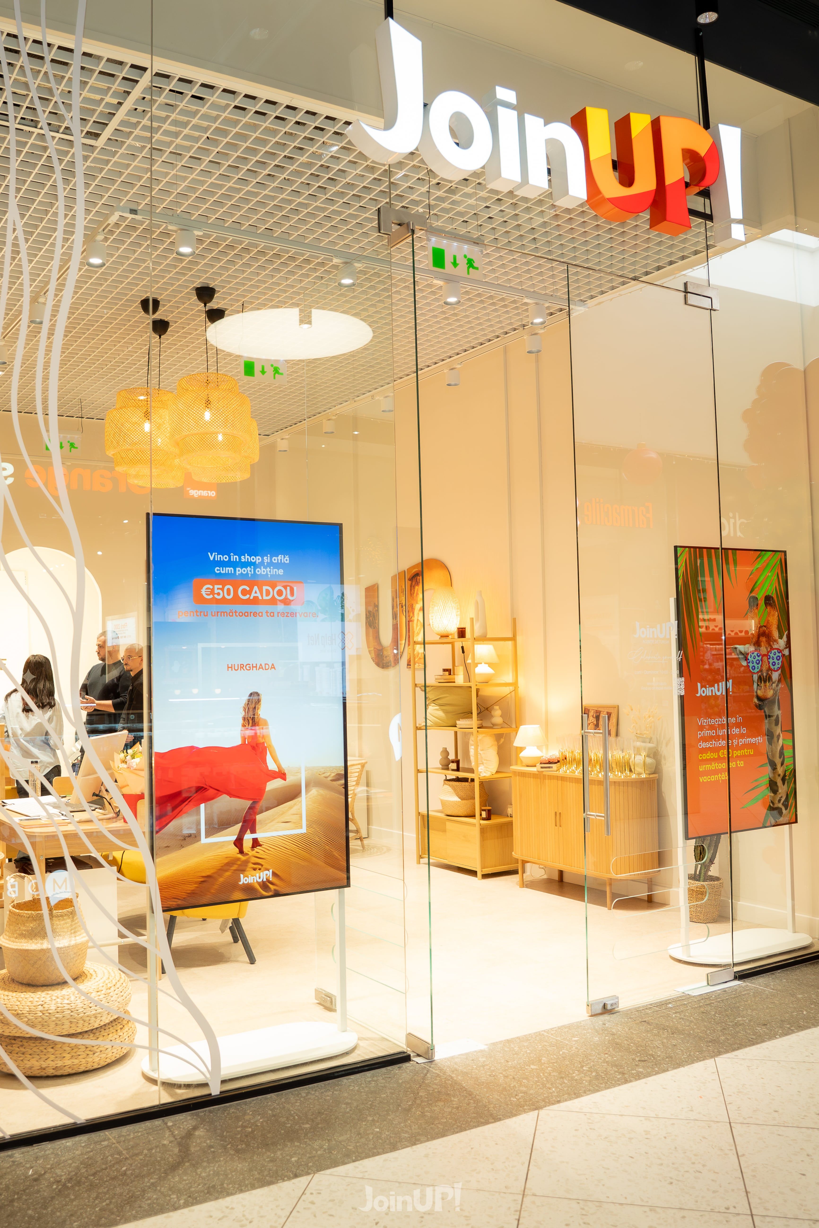 JOIN UP! TRAVEL SHOP – CAROLINA MALL 4