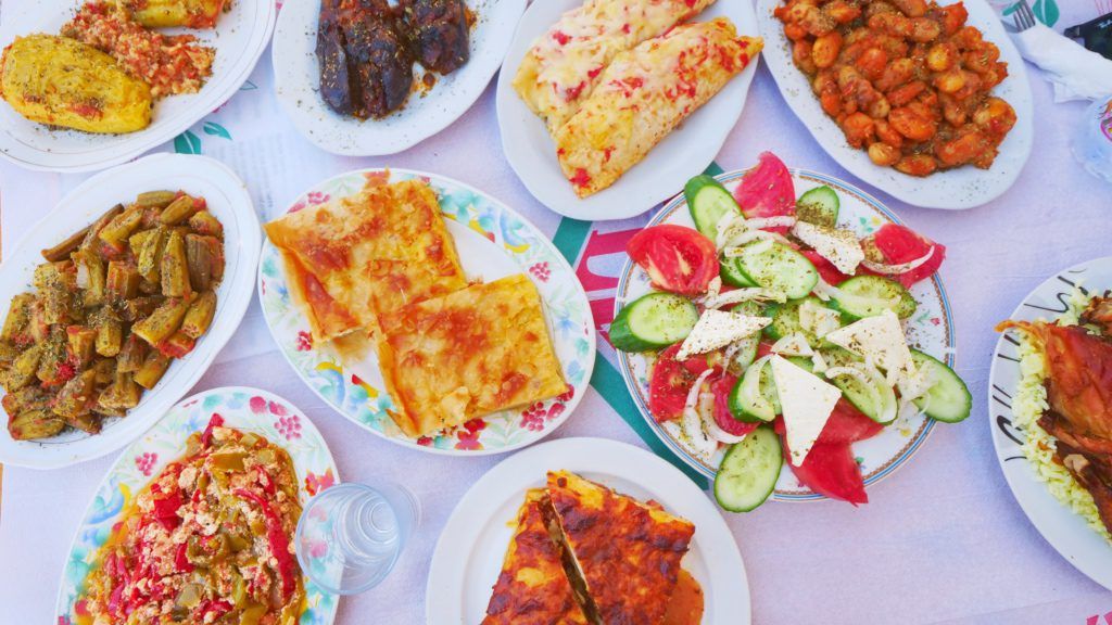 https://joinup.ro/api/cms/uploads/albanian_food_top_dishes_to_eat_in_albania_davidsbeenhere_1_c879f1f6e5.jpg