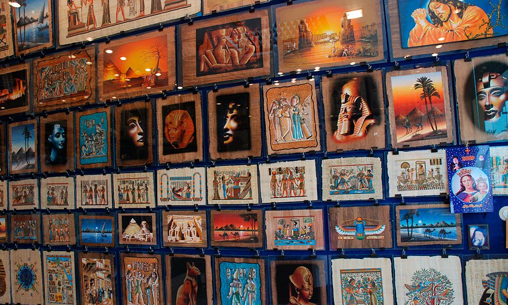 /api/cms/uploads/egypt_papyrus_shops_29317b4ef3.jpg
