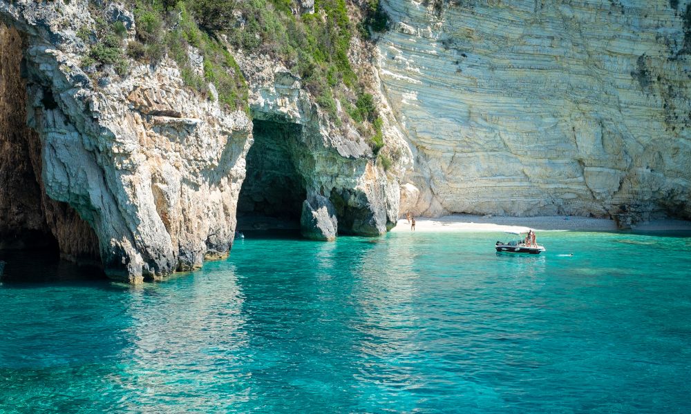 /api/cms/uploads/greece_corfu_Paxos_island_86730af012.jpg