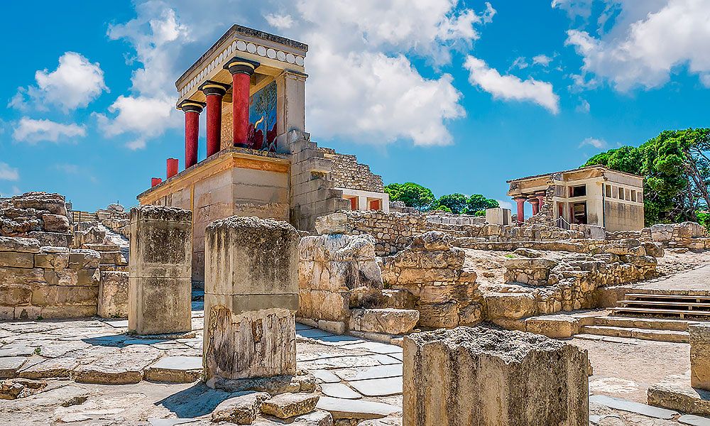 /api/cms/uploads/greece_crete_knosspalace_e76b22b6cd.jpg
