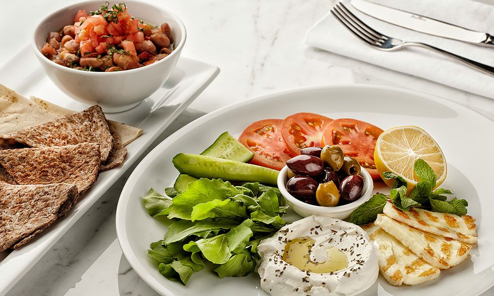 https://joinup.ro/api/cms/uploads/greece_food_5_58fb6c21e3.jpg