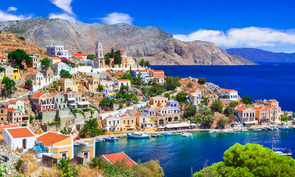 /api/cms/uploads/greece_rhodes_Symi_island_a91aaa695a.jpg