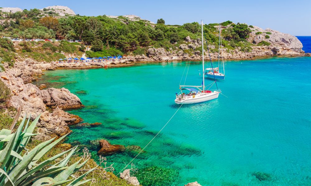 /api/cms/uploads/greece_rhodes_island_sailing_d5c1cf6697.jpg