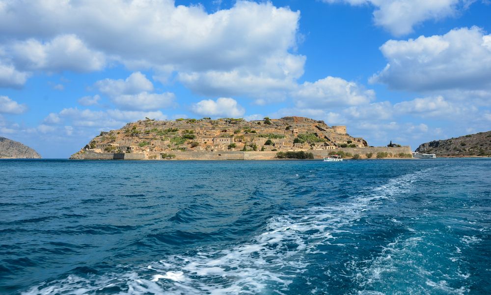 /api/cms/uploads/greece_spinalonga_island_2_c1e8ee69a7.jpg