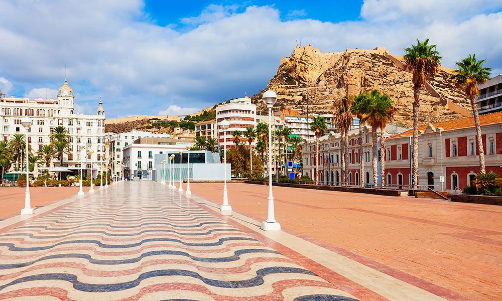 Alicante cu SkyUp™