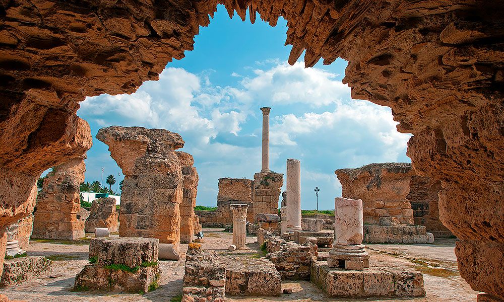 /api/cms/uploads/tunisia_the_ruins_of_Carthage_9a20e56549.jpg