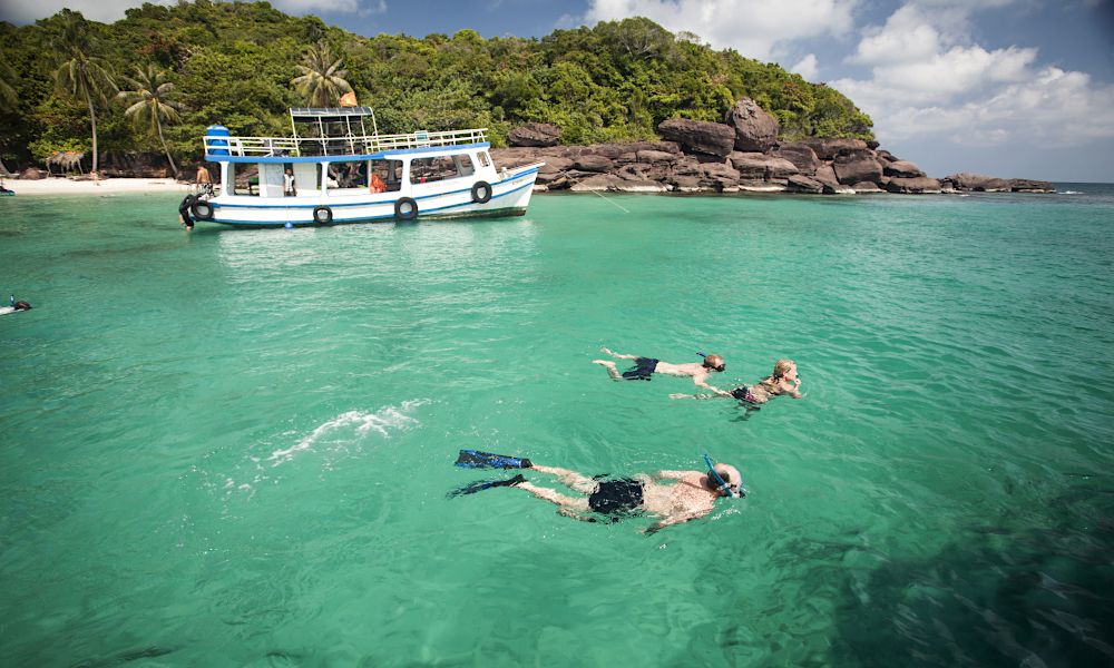 /api/cms/uploads/vietnam_Snorkeling_Phu_Quoc_jpg_2481f0929c.jpg